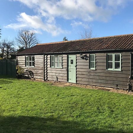 Villa Tiptoe Steeple Ashton Esterno foto