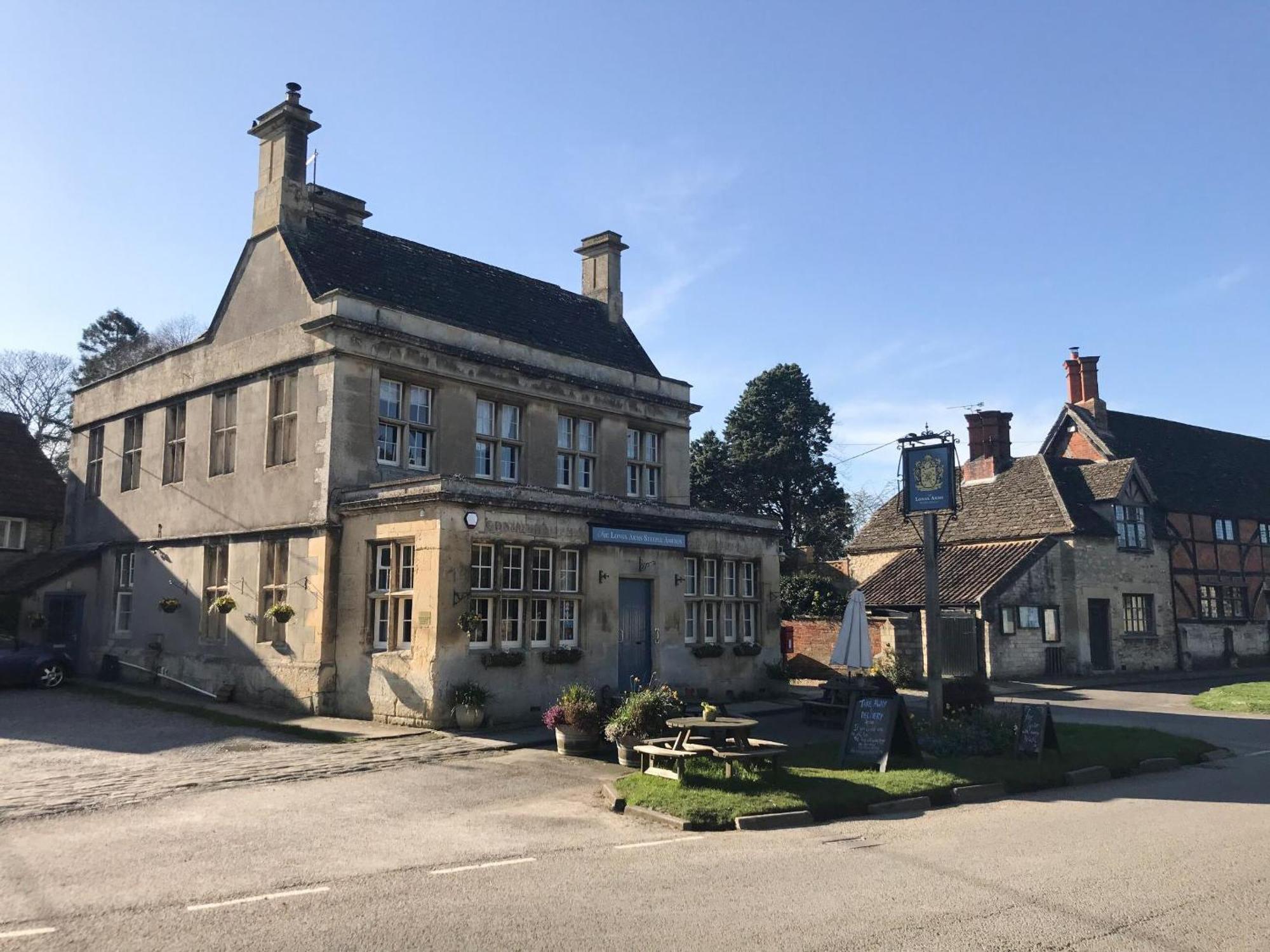 Villa Tiptoe Steeple Ashton Esterno foto