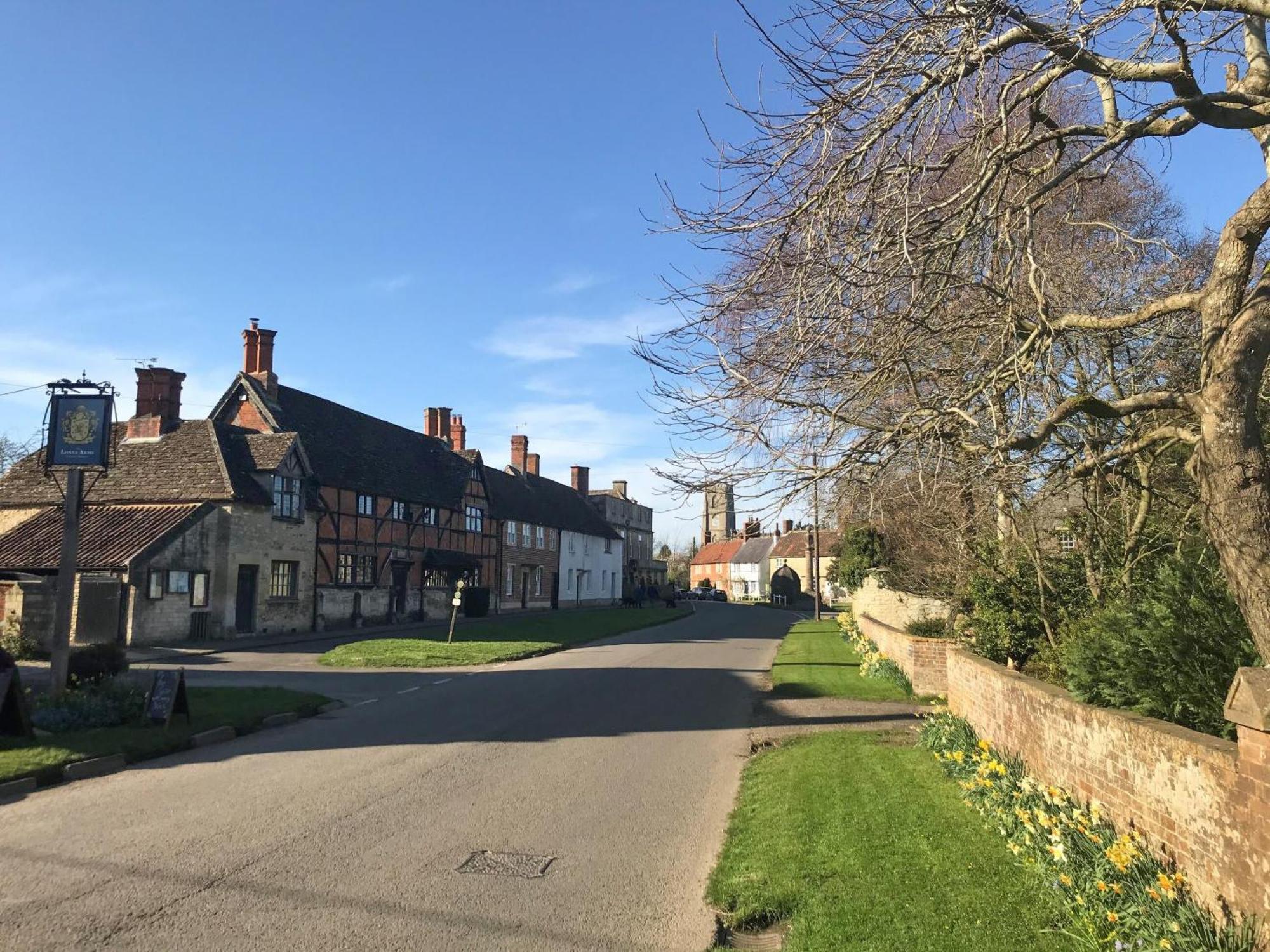 Villa Tiptoe Steeple Ashton Esterno foto